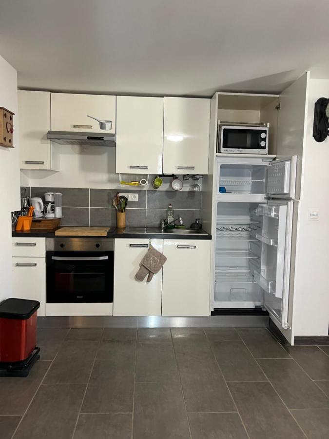 Tres Bel Appartement Bleu 蒙特克拉 外观 照片